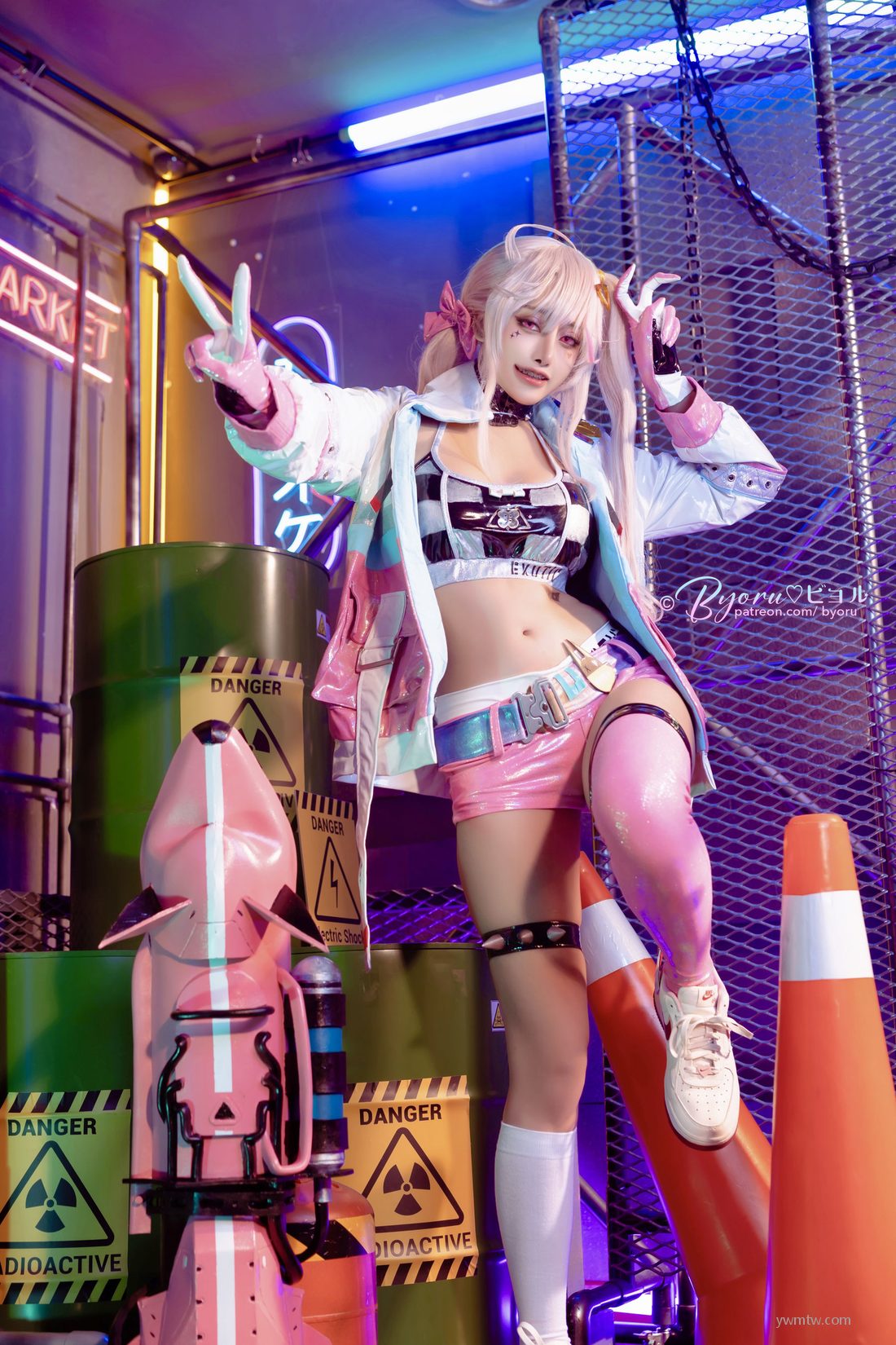 ByoruӰ ձCoser Jackal P.5